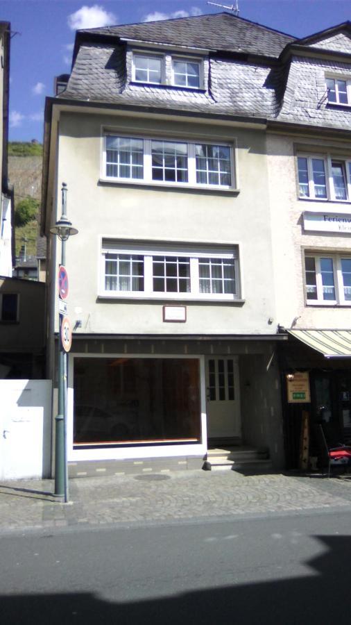 mosel ferienwohnug Appartement Zell Buitenkant foto